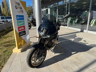 Moto Guzzi V100 Mandello (2022 - 24) usata