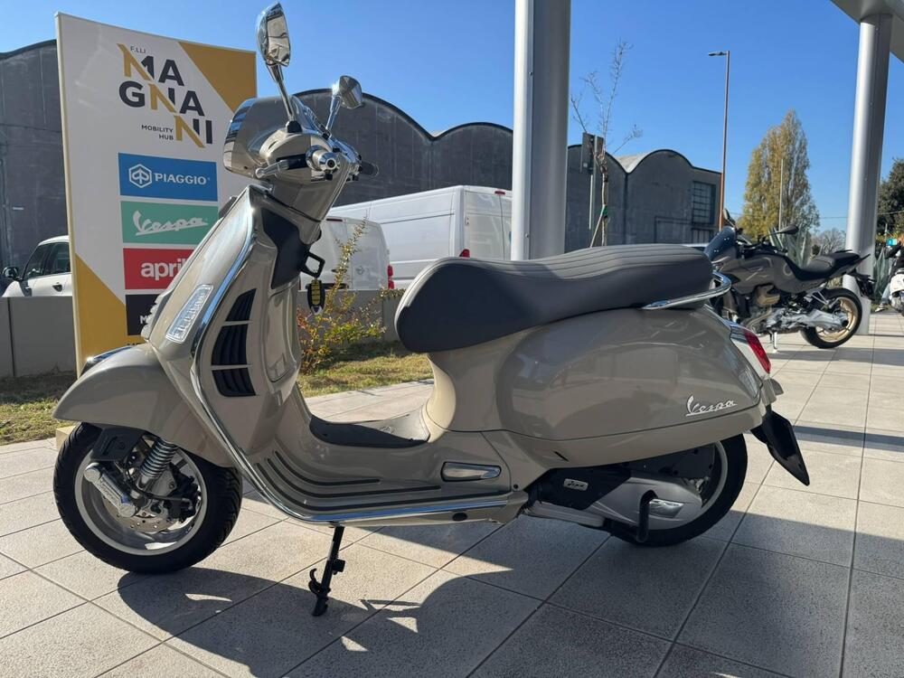 Vespa GTS 125 (2021 - 24) (3)