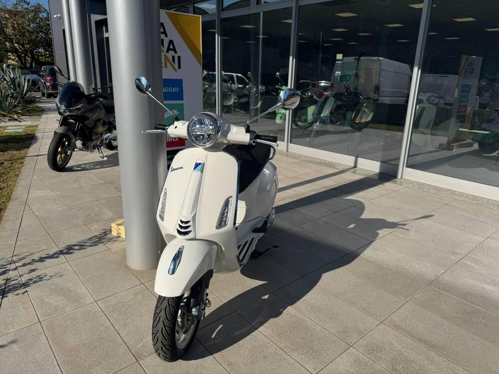 Vespa Primavera 125 (2024 - 25) (2)