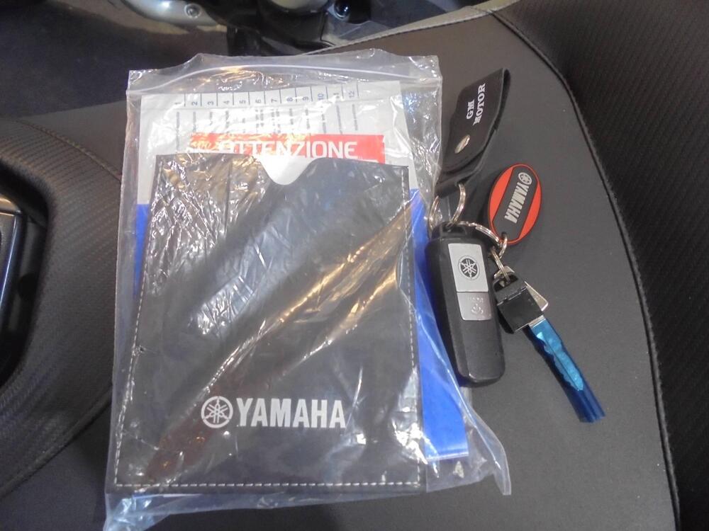 Yamaha T-Max 560 (2020 - 21) (4)