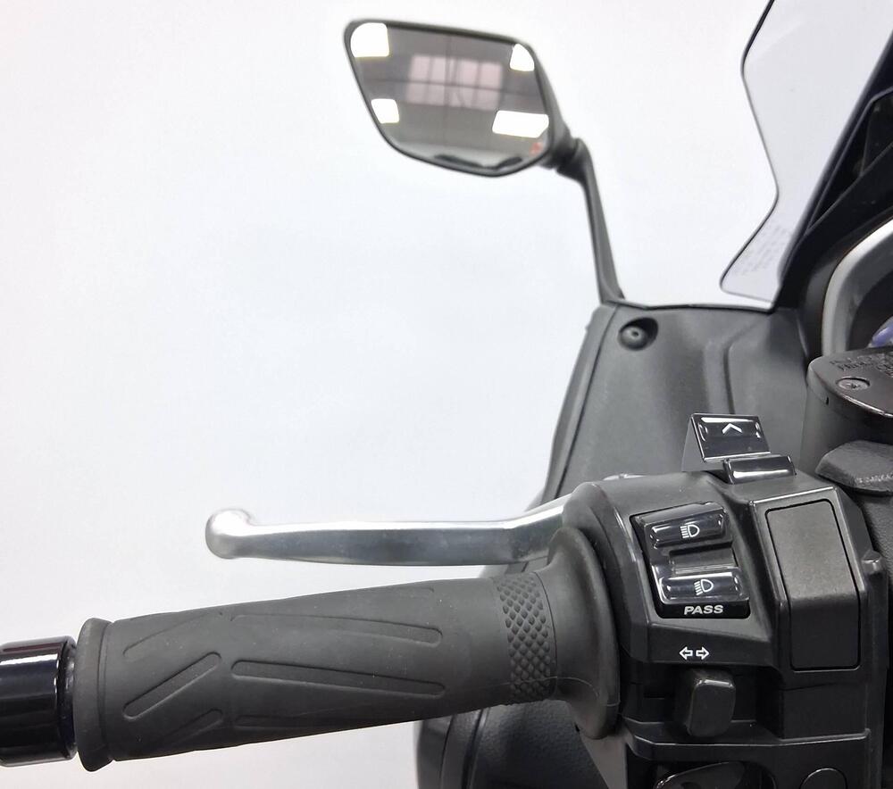 Yamaha T-Max 530 (2017 - 19) (5)