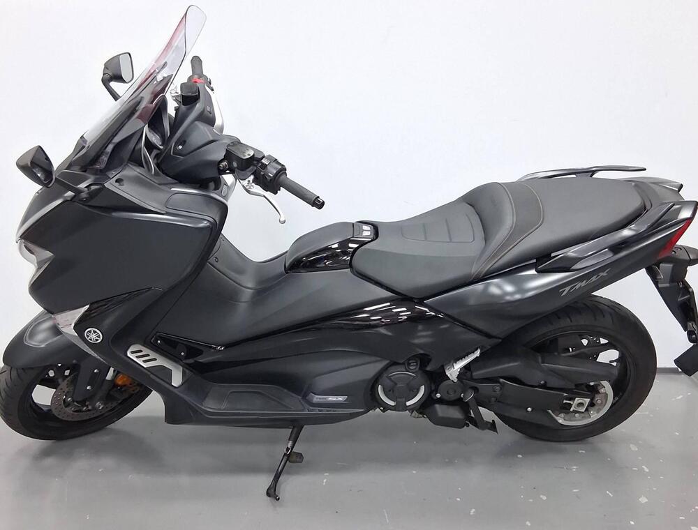 Yamaha T-Max 530 (2017 - 19) (3)