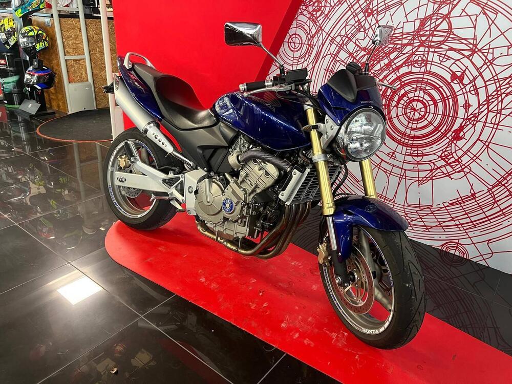 Honda Hornet 600 (2005 - 06) (3)