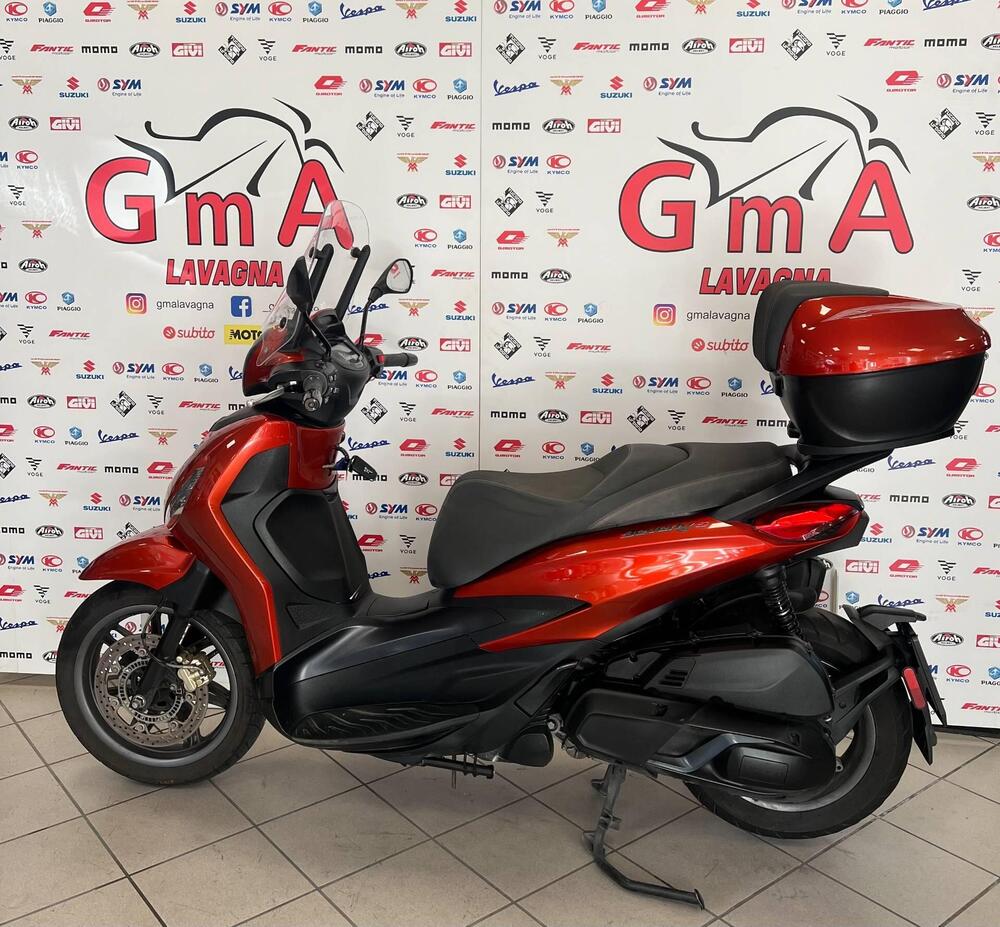 Piaggio Beverly 400 S ABS-ASR (2021 - 24) (2)