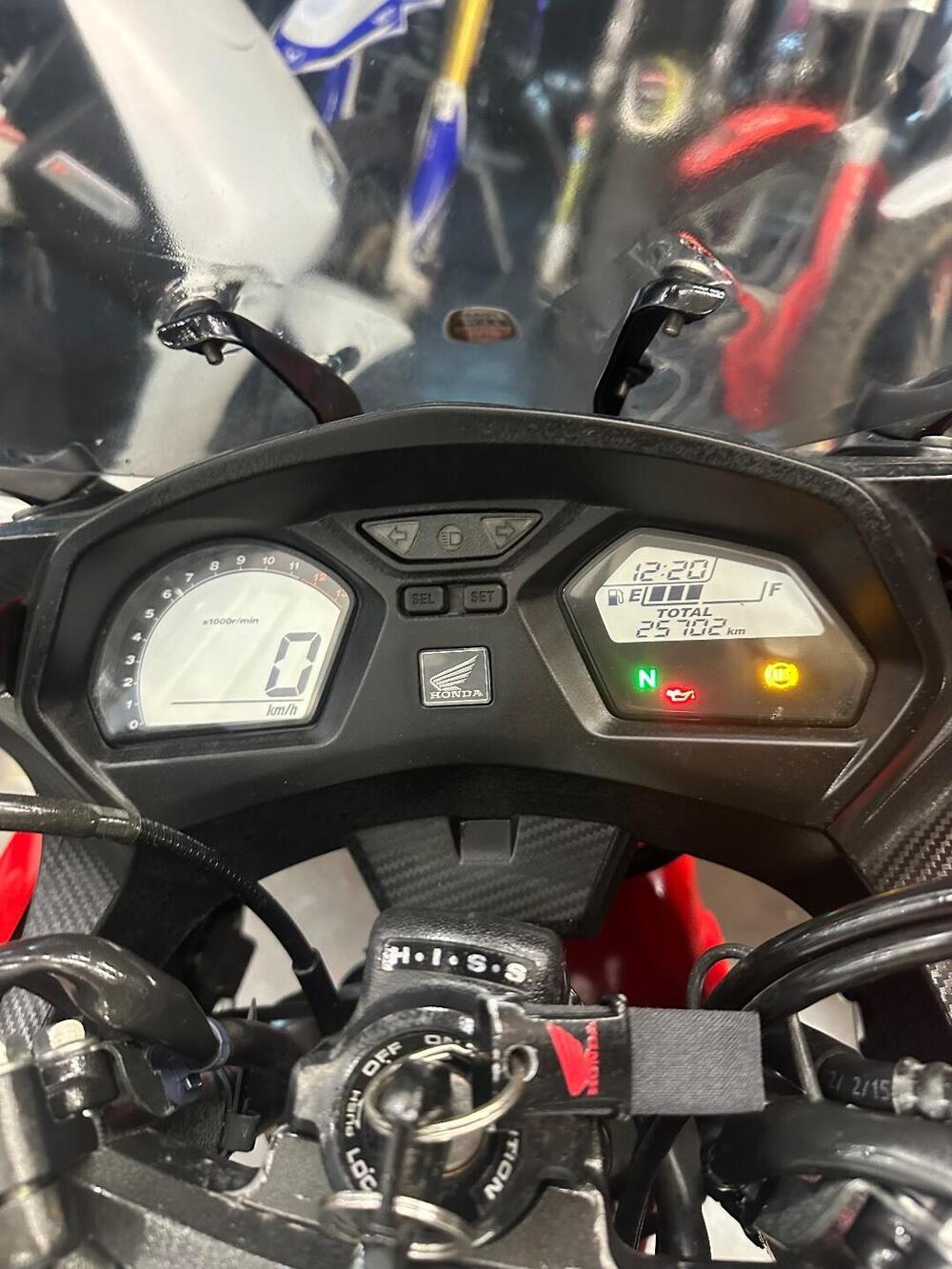 Honda CBR 650 F ABS (2014 - 17) (10)