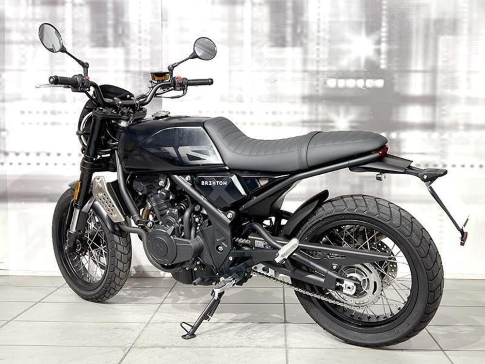 Brixton Motorcycles Crossfire 500 X (2021 - 26) (2)