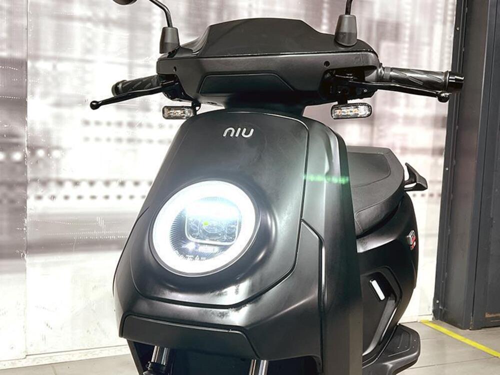 Niu MQi GT 100 (2022 - 25) (8)