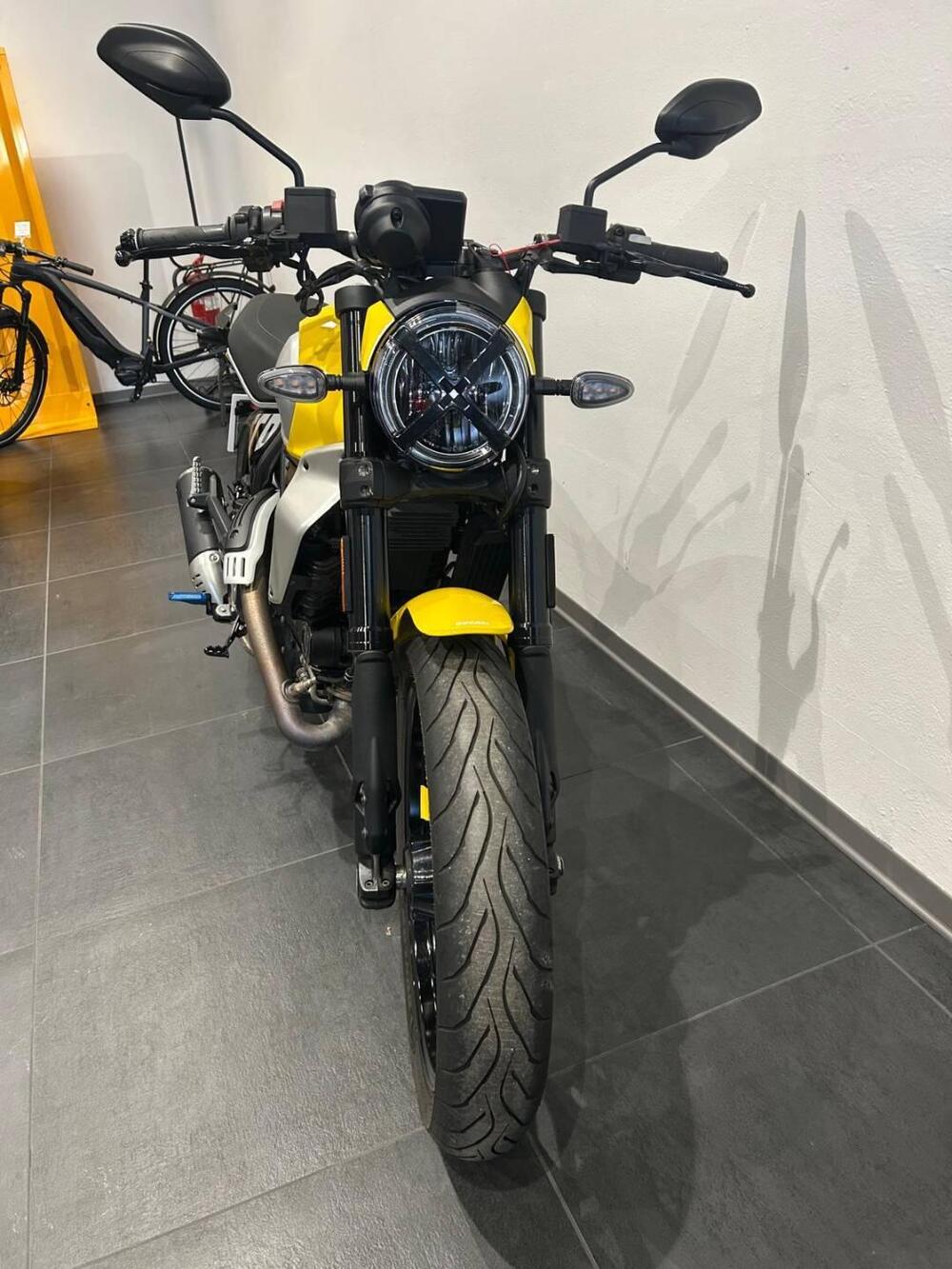 Ducati Scrambler 800 Icon (2023 - 24) (4)