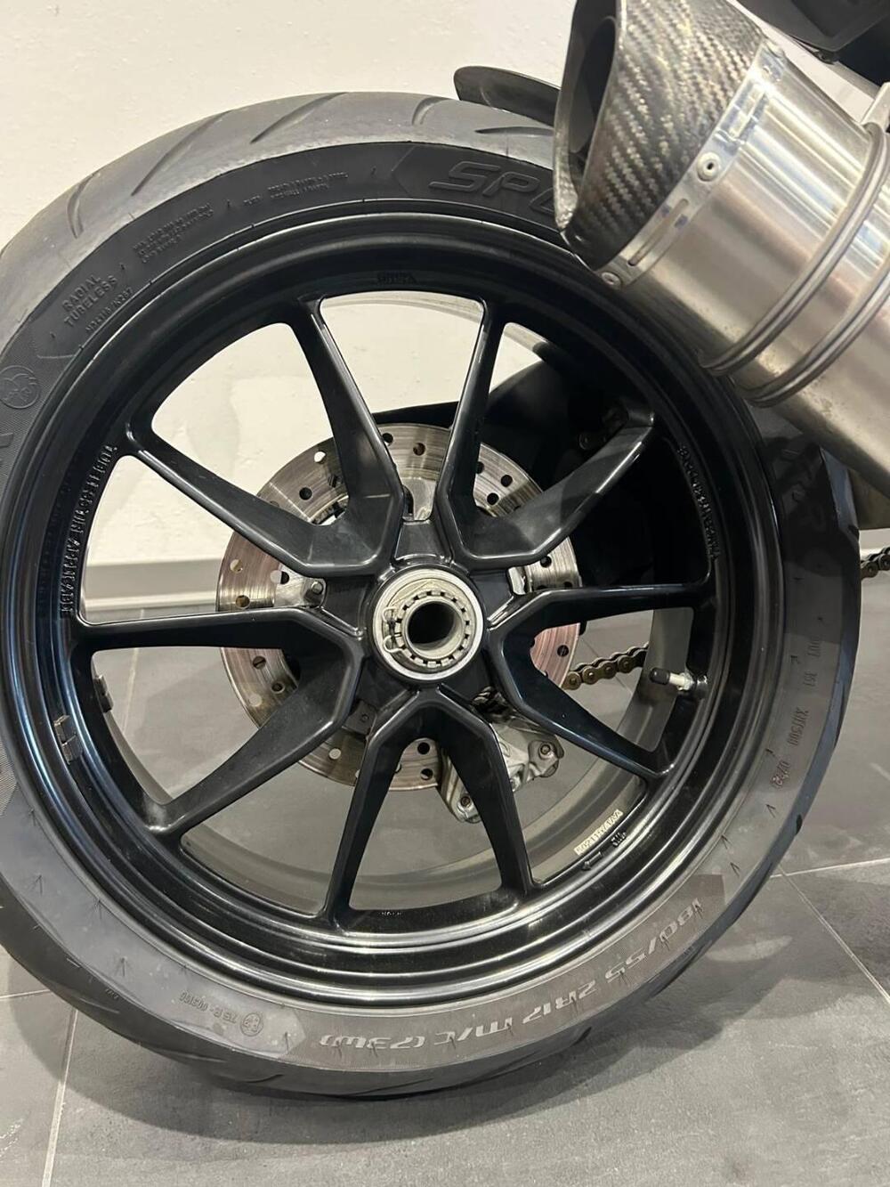 Ducati Hypermotard 939 (2016 - 18) (9)