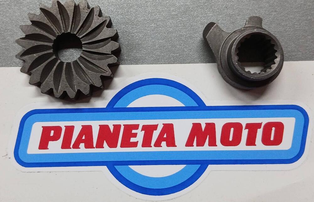 2820AKR1760 Coppia ingranaggi NS 125 Honda