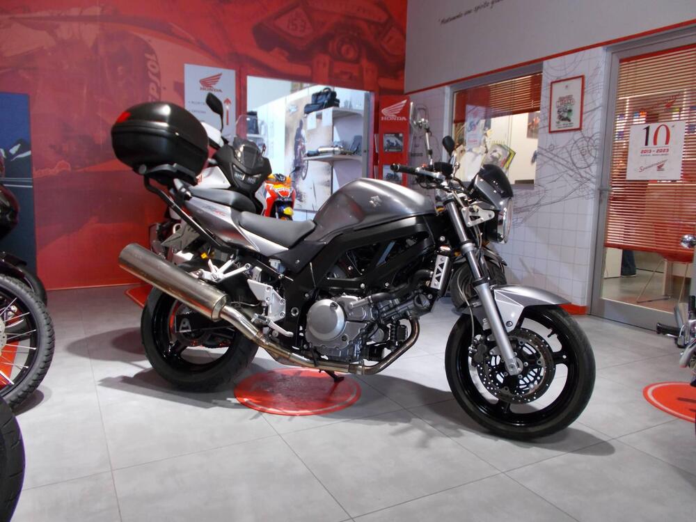 Suzuki SV 650 (2006 - 11) (9)