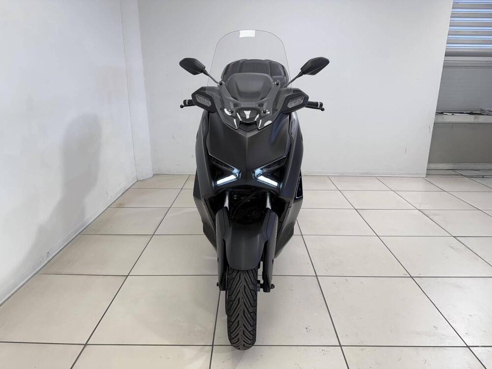 Yamaha X-Max 300 Tech Max (2025 - 26) (3)