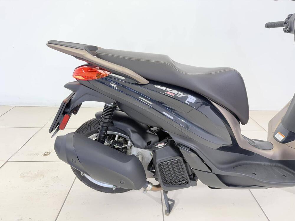 Piaggio Medley 125 ABS (2021 - 24) (16)