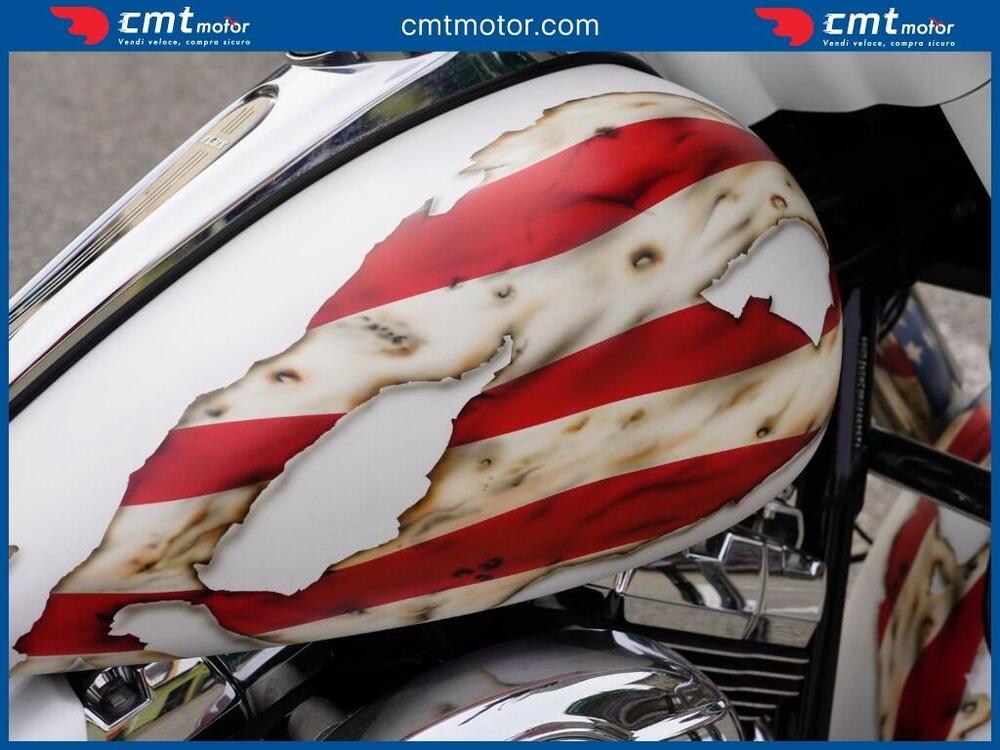 Harley-Davidson 1690 Street Glide (2011 - 13) - FLHX (5)