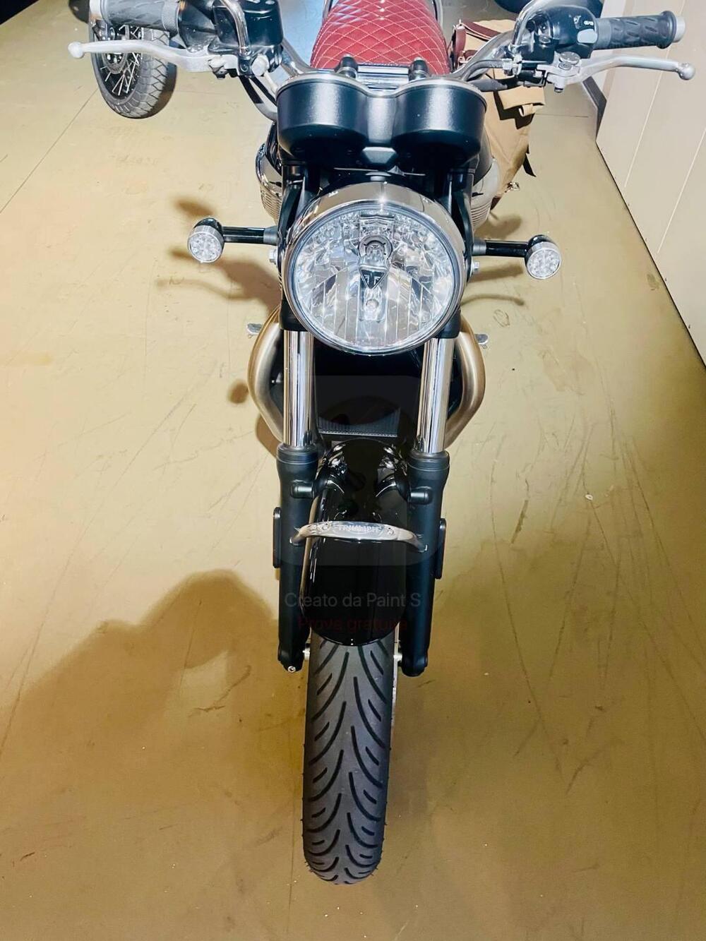 Triumph Bonneville T100 Chrome Edition (2023) (4)