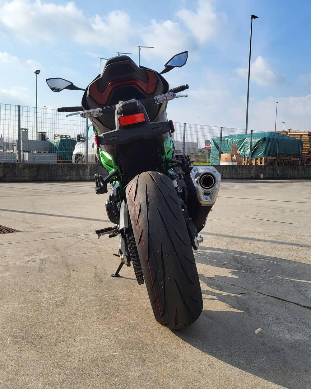 Kawasaki Z 900 A2 (2025 - 26) (7)