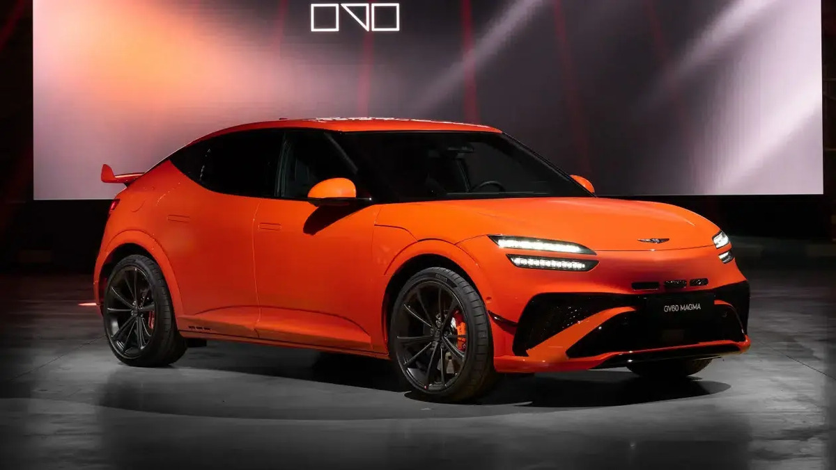 Genesis GV60 Magma: l’elettrica sportiva che vuole riscrivere il concetto di lusso
