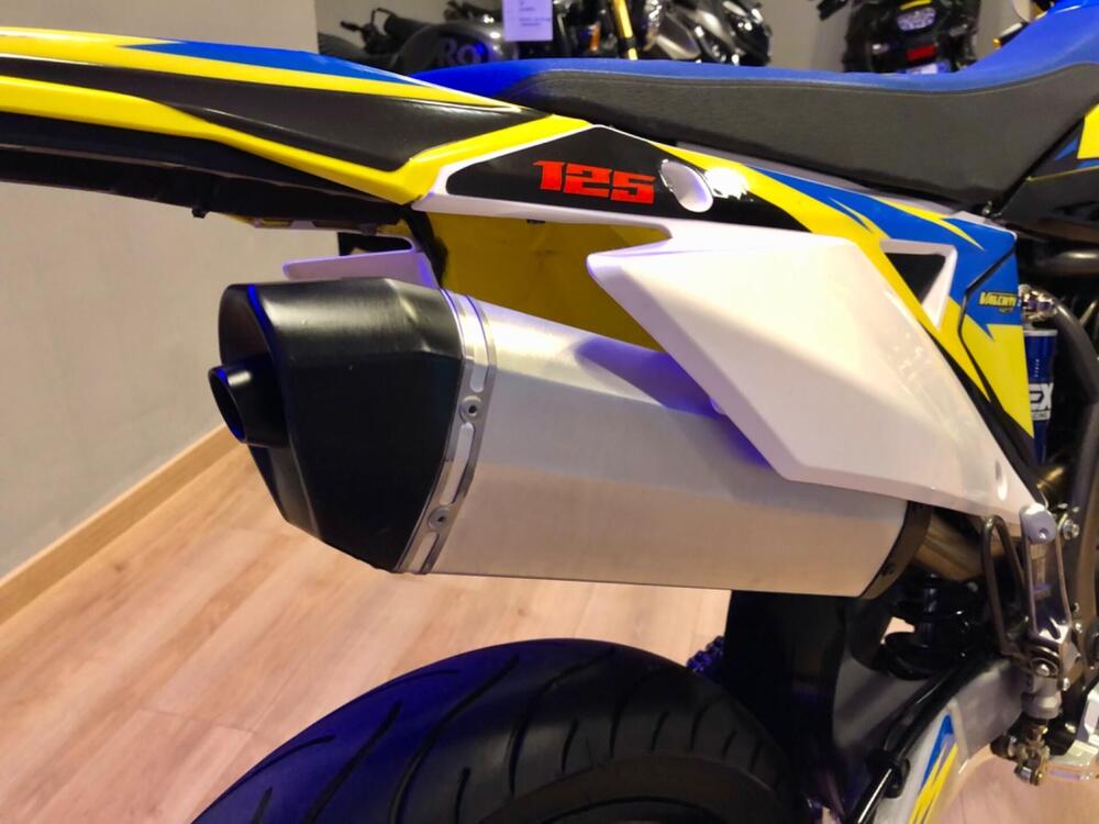 Valenti Racing SM 125 Z (2020 - 22) (8)