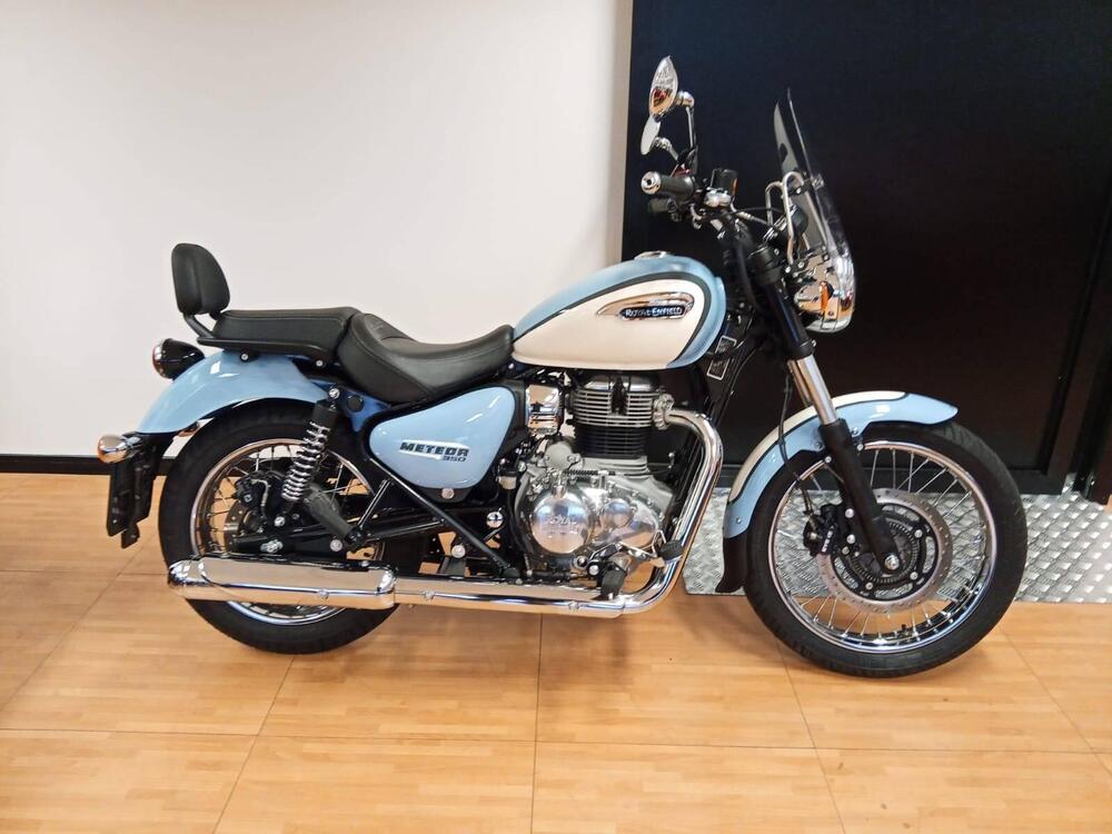 Royal Enfield Meteor 350 Aurora (2024 - 26) (2)