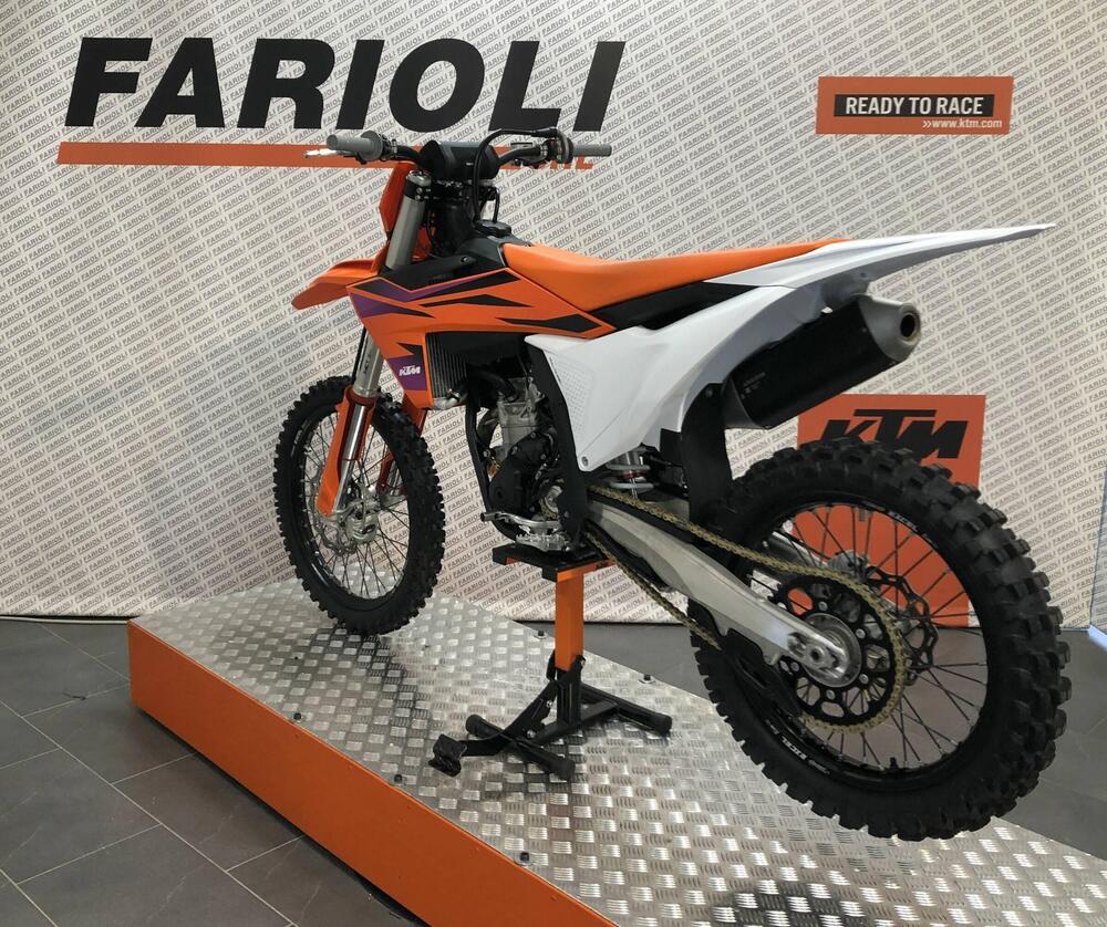 KTM 350 SX-F (2023) (13)