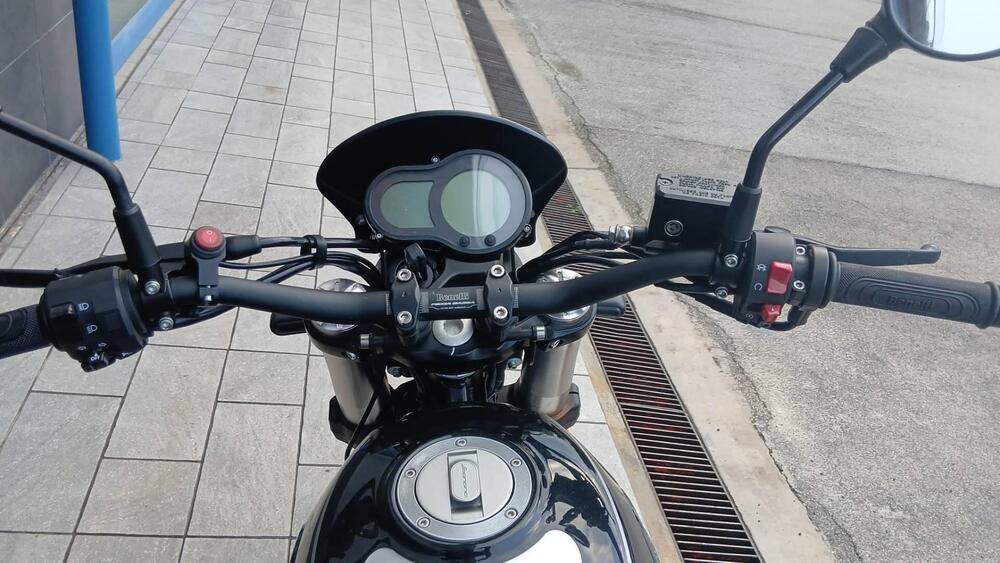 Benelli Leoncino 500 Trail (2021 - 26) (4)