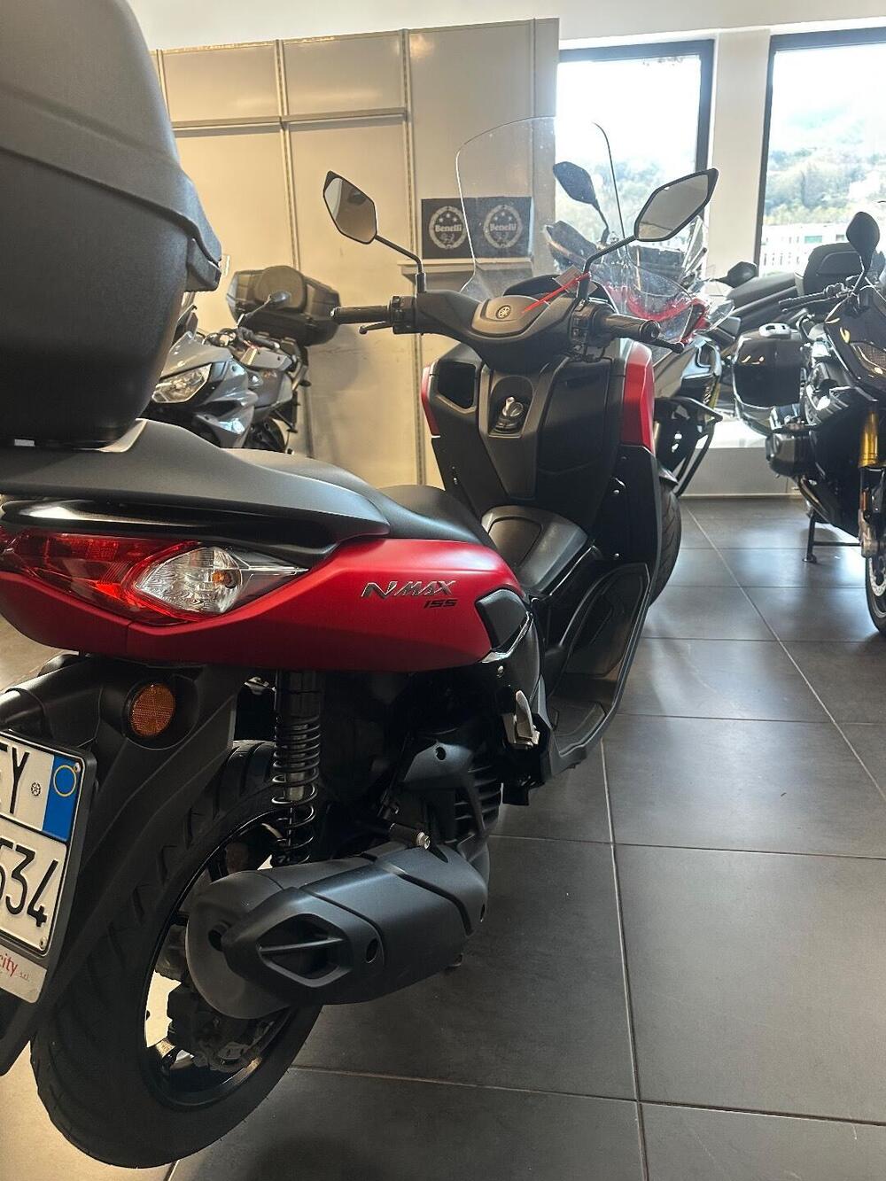 Yamaha N-Max 155 (2022 - 25) (8)