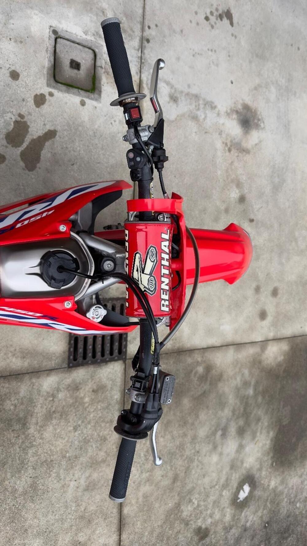 Honda CRF 250 R (2022)