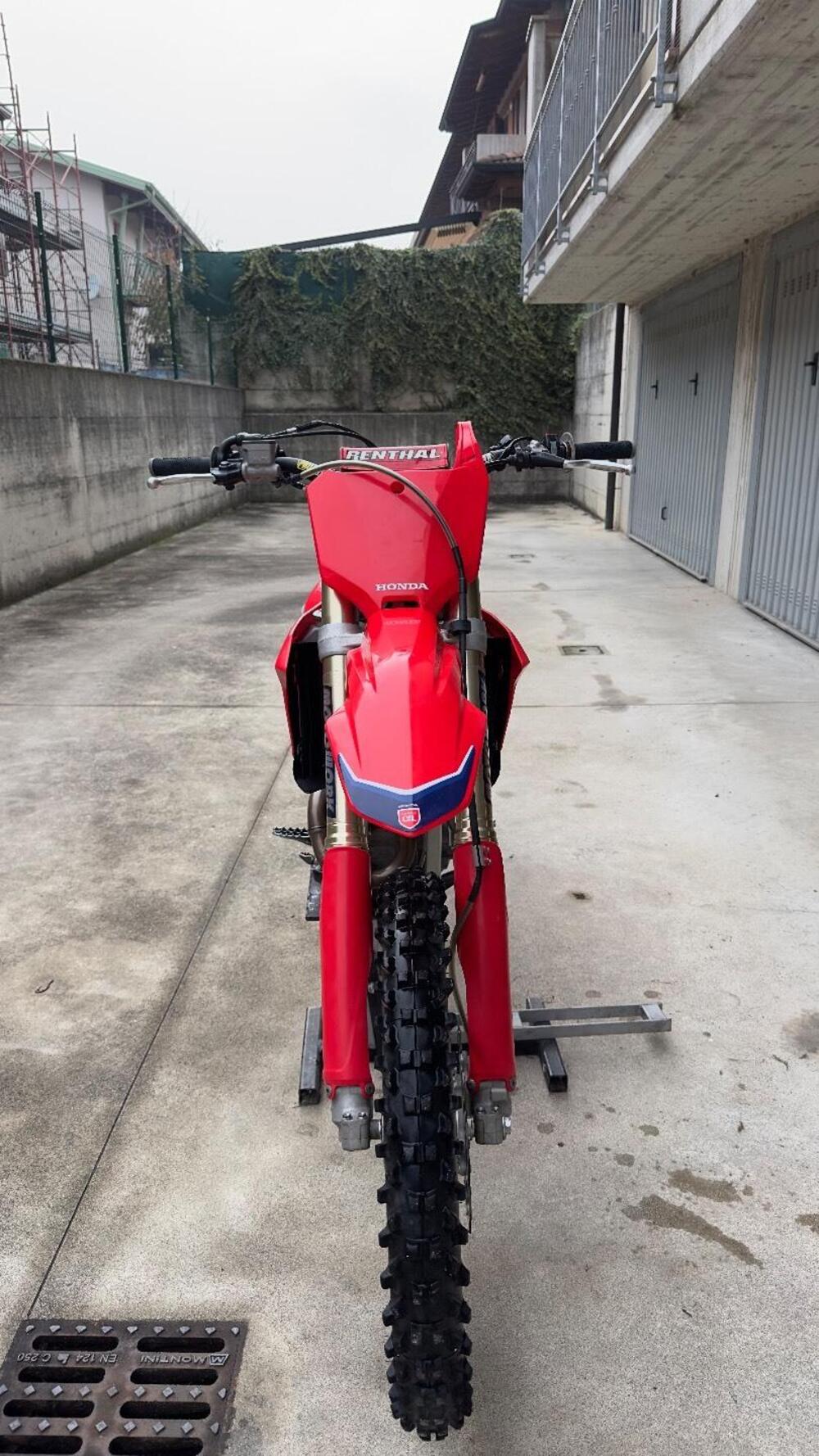 Honda CRF 250 R (2022) (7)