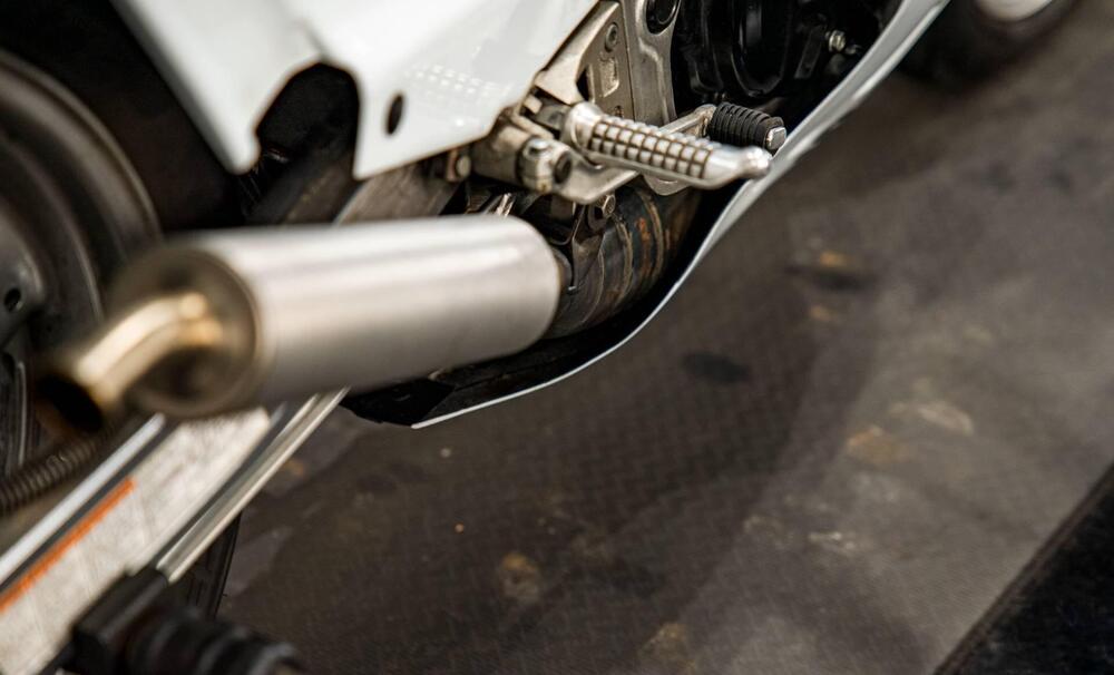 Suzuki RG 500 GAMMA (15)