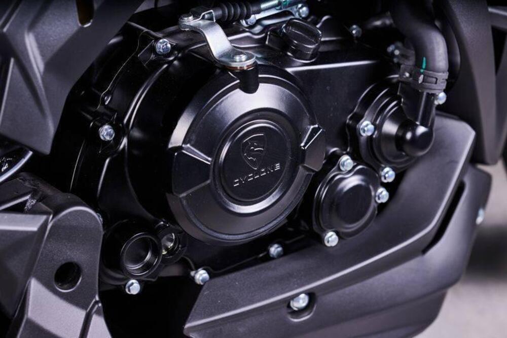 Cyclone Battlo 5S (2025 - 26) (8)