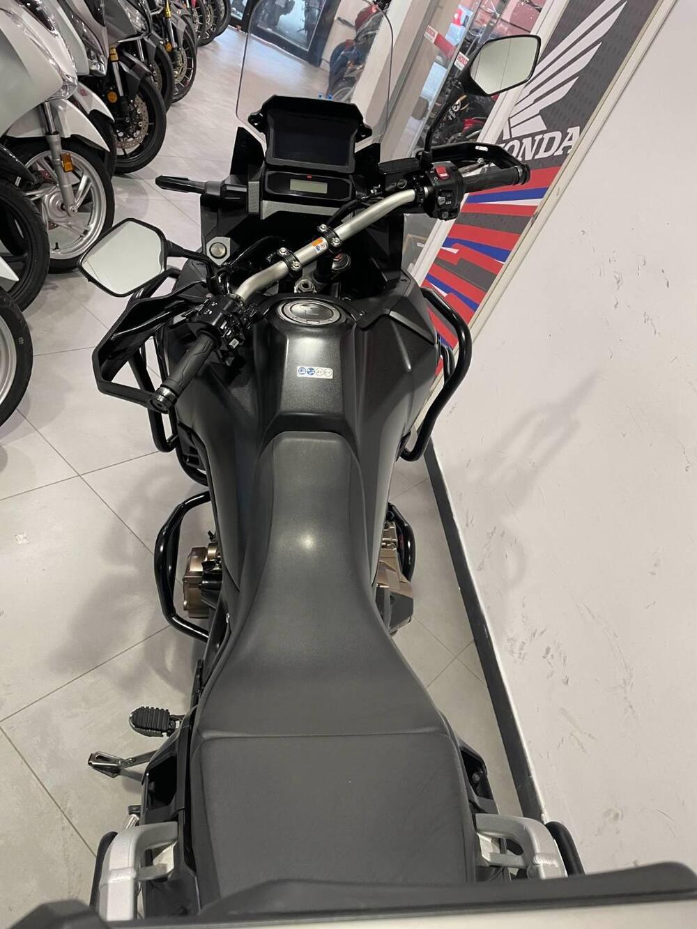 Honda Africa Twin CRF 1100L Urban DCT (2022 - 23) (12)