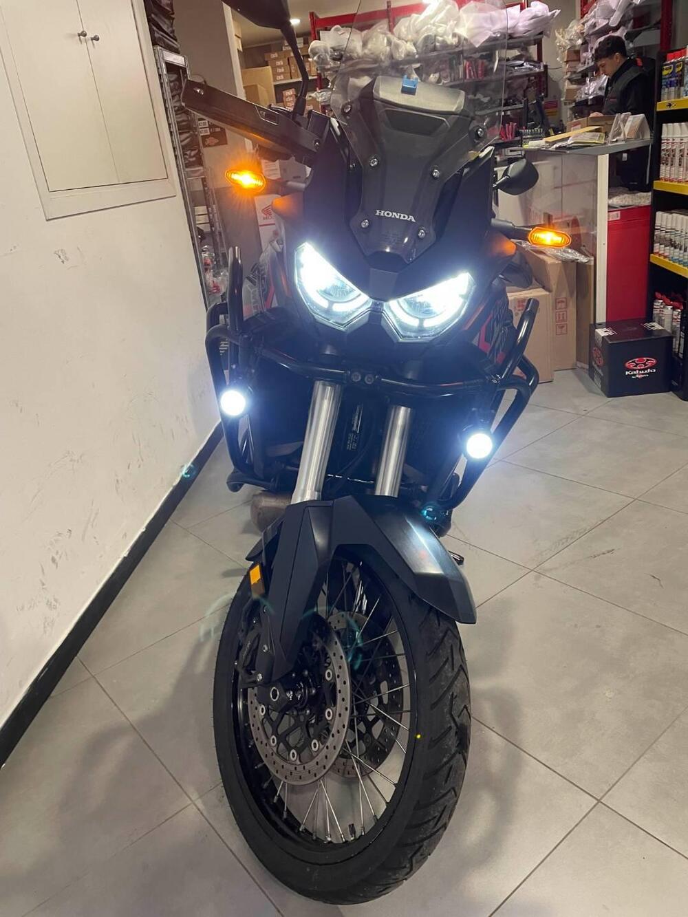 Honda Africa Twin CRF 1100L Urban DCT (2022 - 23) (4)