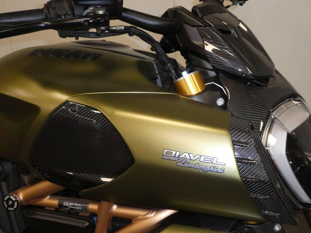 Ducati Diavel 1260 Lamborghini (2021) (6)