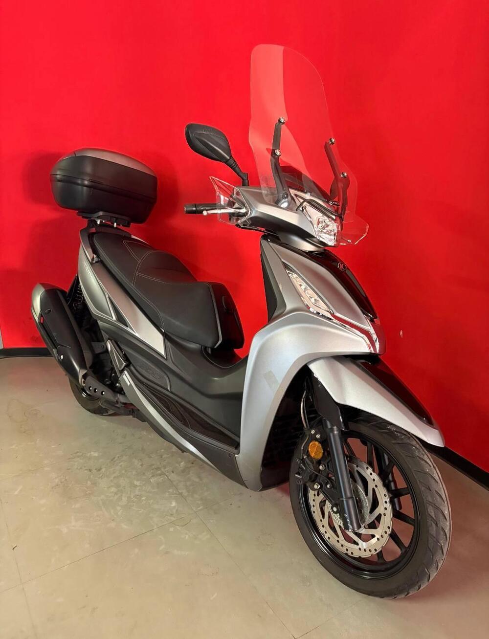 Kymco Agility 300i R16 ABS (2020) (2)