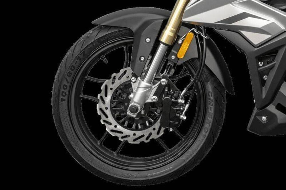 Cyclone Battlo 5S (2025 - 26) (14)