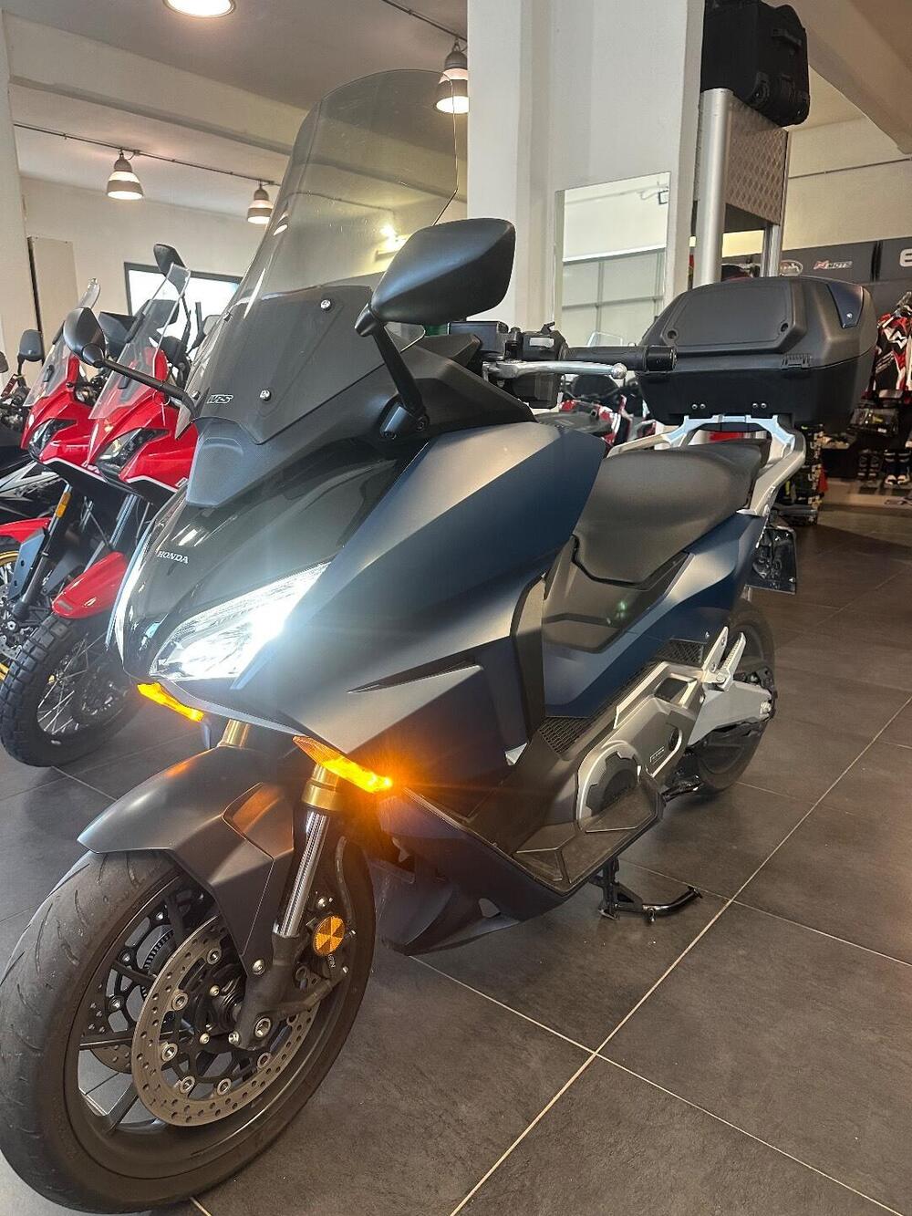 Honda Forza 750 DCT (2021 - 24) (3)