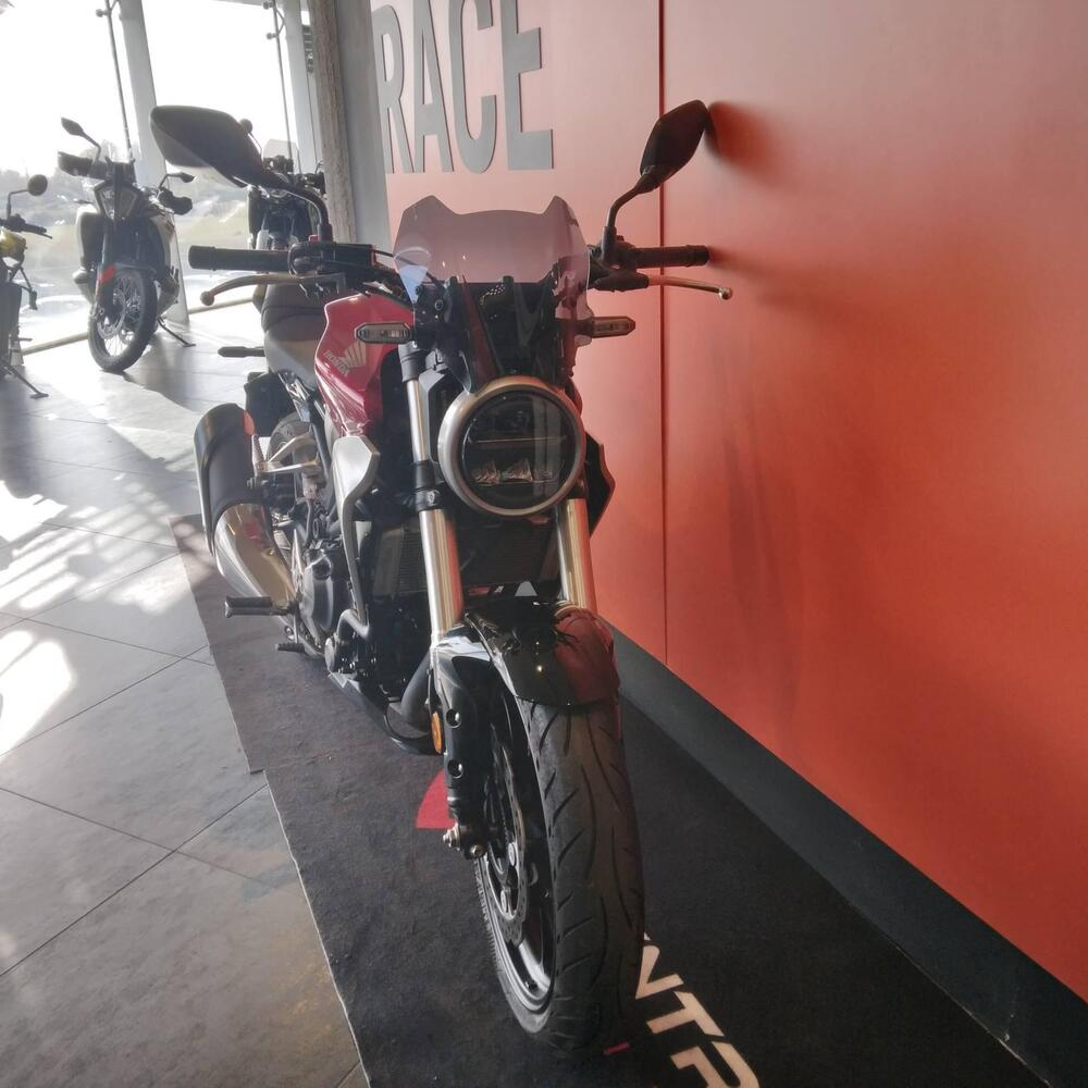 Honda CB 300 R (2020 - 21) (8)