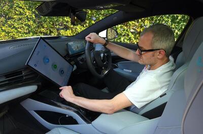 BYD sorprende tutti: perch&eacute; sta eliminando gli schermi rotanti dalle sue auto?