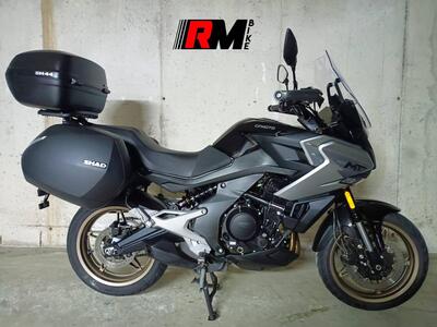 CFMOTO 700MT (2024 - 25) usata