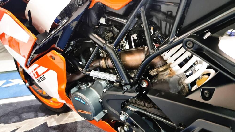 KTM RC 125 ABS (2017 - 20) (6)
