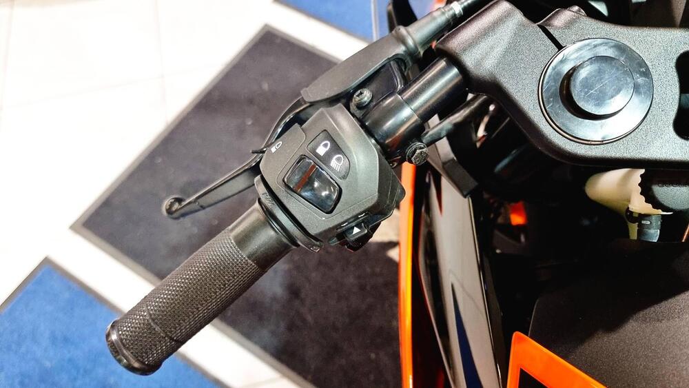 KTM RC 125 ABS (2017 - 20) (13)