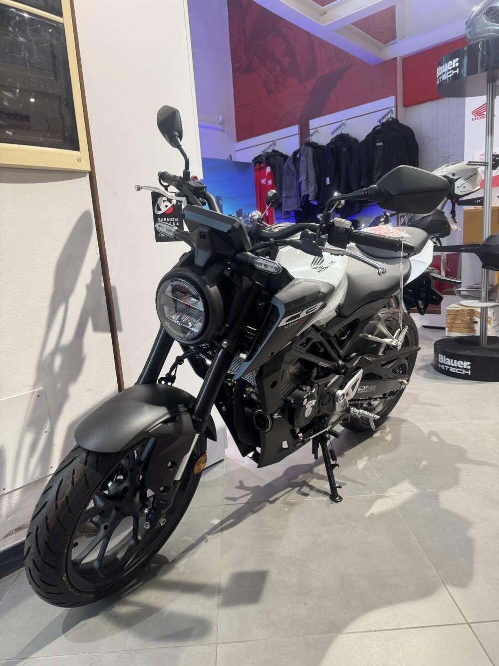 Honda CB 125 R (2024 - 26)