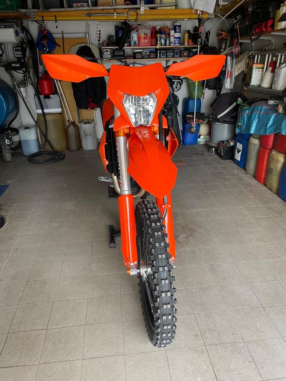 KTM 250 EXC-F Six Days (2025) (7)