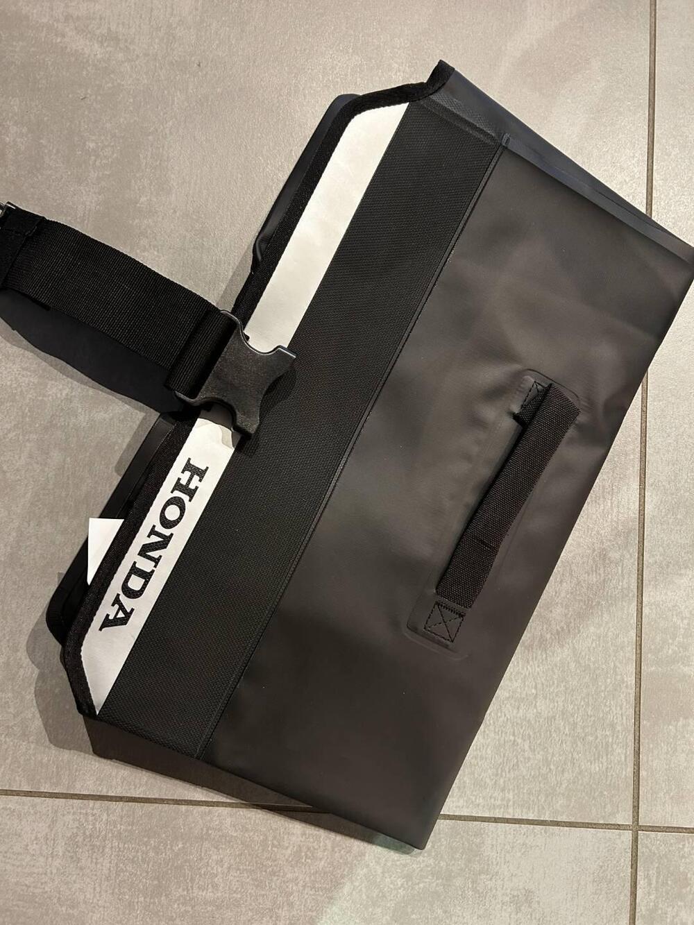 Borse interne per valigie black Honda (2)