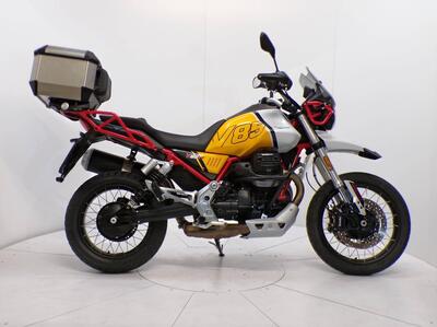 Moto Guzzi V85 TT Evocative Graphics (2021 - 23) usata