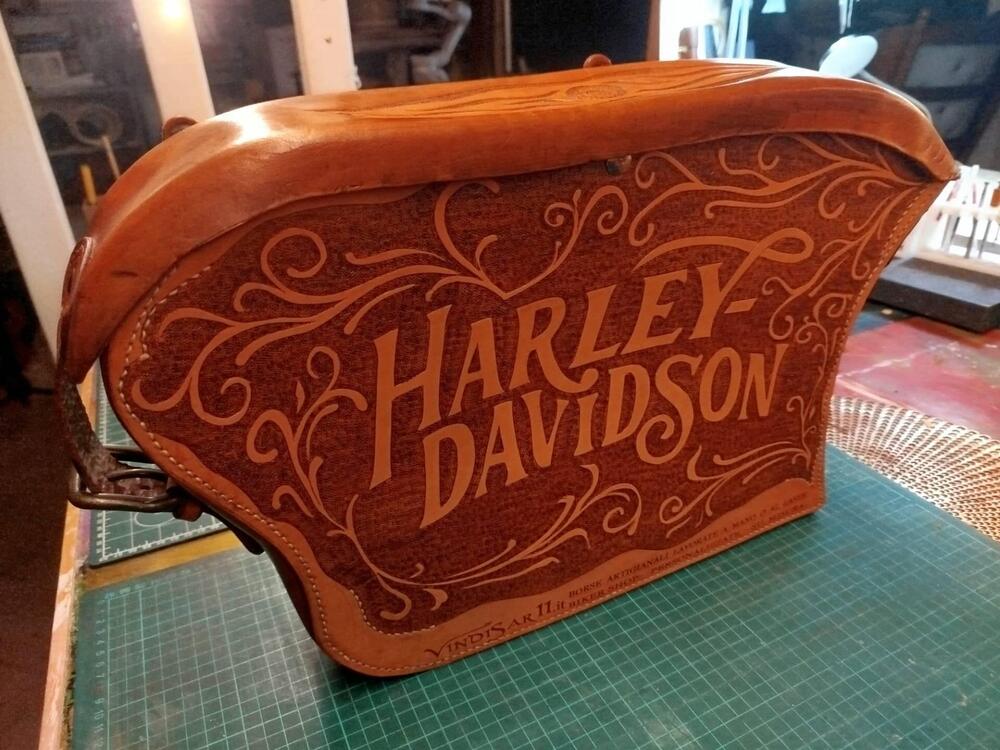 Harley-Davidson 1584 Heritage Classic (2008 - 10) - FLSTC (10)