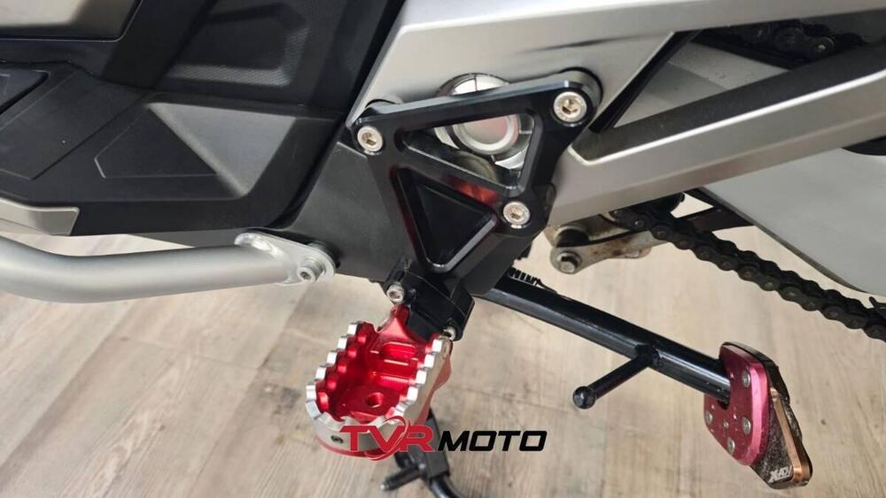 Honda X-ADV 750 (2017) (13)