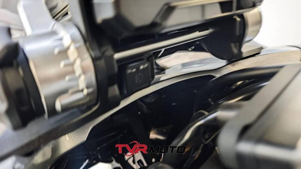 Honda X-ADV 750 (2017) (10)