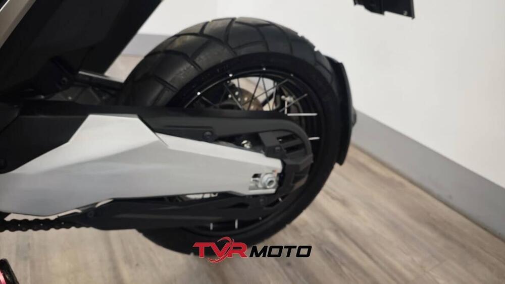 Honda X-ADV 750 (2017) (12)