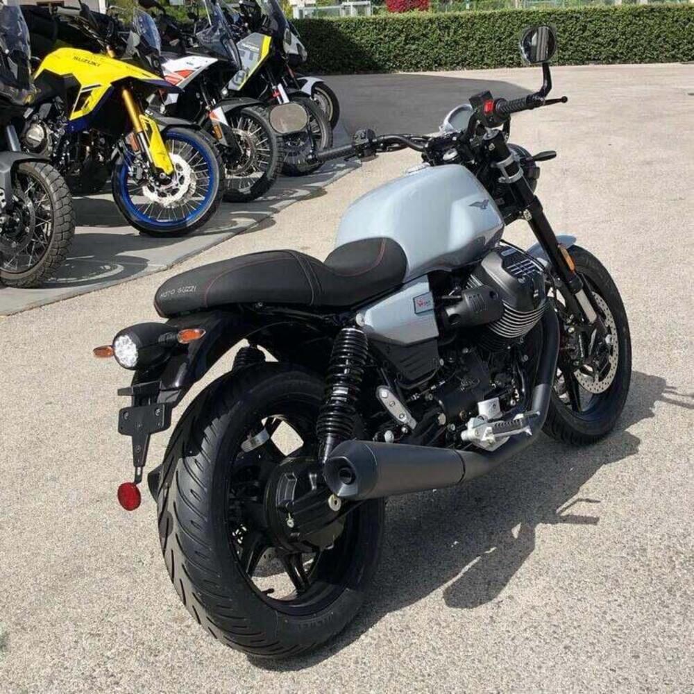 Moto Guzzi V7 Sport (2025 - 26) (6)